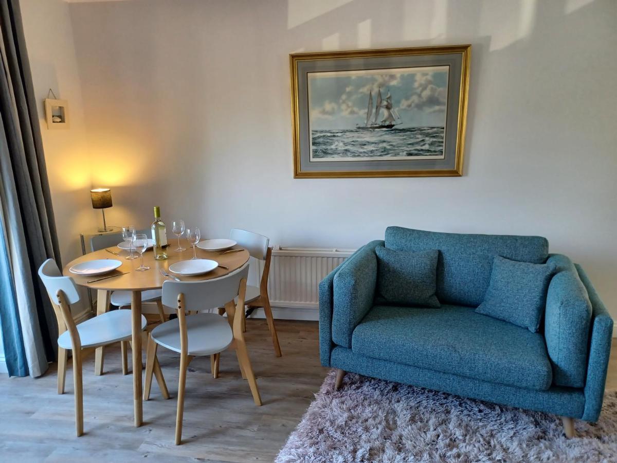 Aqua Vista Lejlighed Poole Eksteriør billede