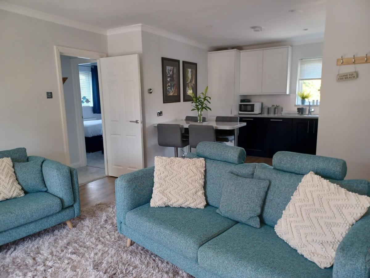 Aqua Vista Lejlighed Poole Eksteriør billede