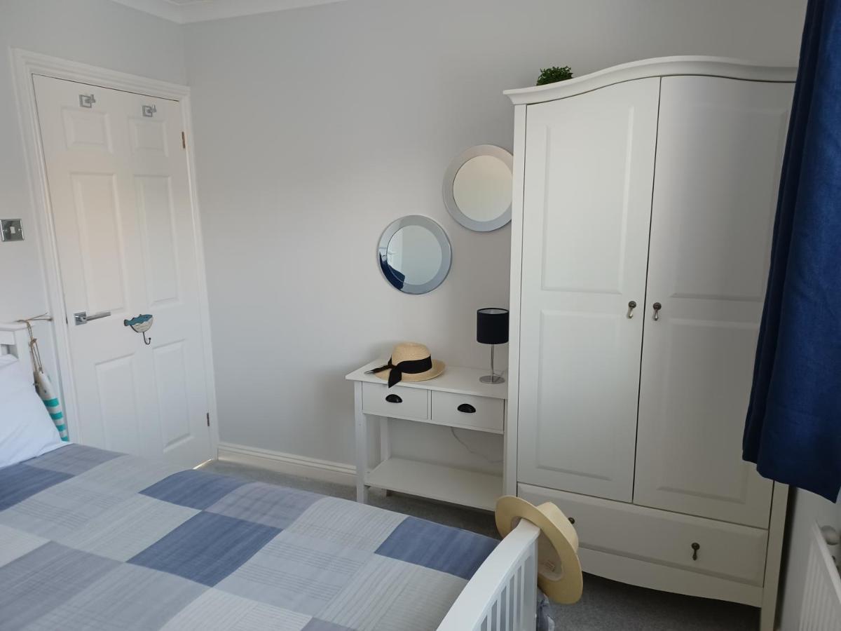 Aqua Vista Lejlighed Poole Eksteriør billede